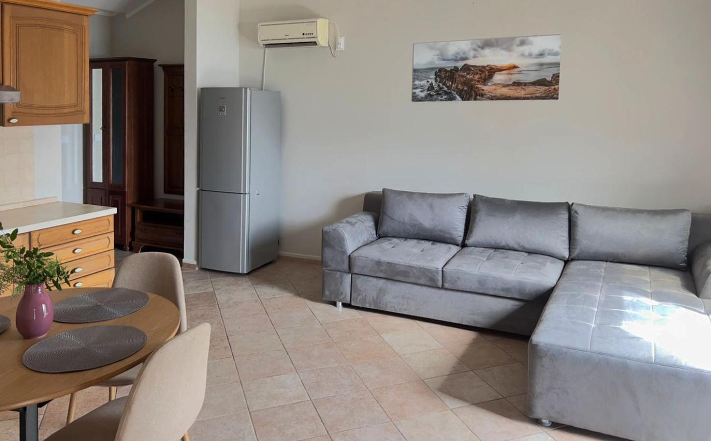 Villa Risan Apartments Esterno foto