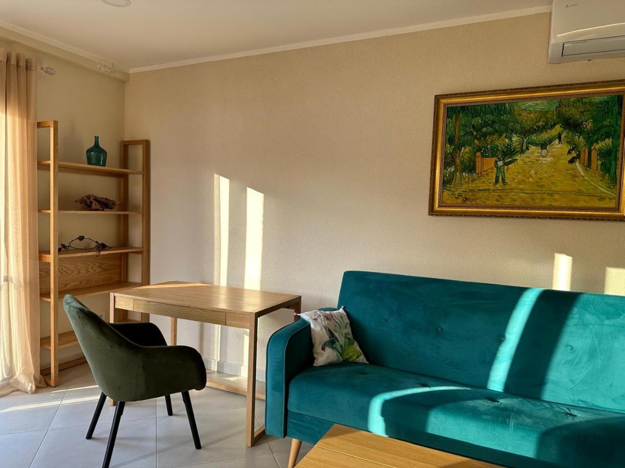 Villa Risan Apartments Esterno foto