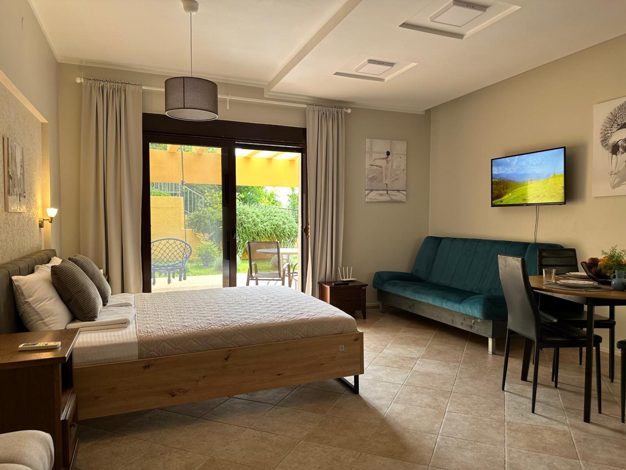 Villa Risan Apartments Esterno foto
